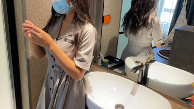 [原創]精彩對話！别摸，就給你5分鍾時間，少婦急匆匆就要去上班