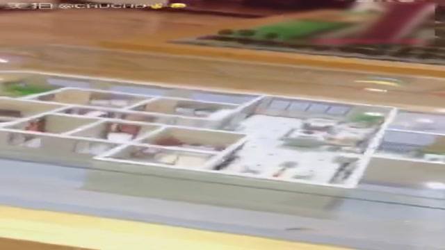 性感漂亮的售樓小姐為了銷售衝業績滿足客戶一次 