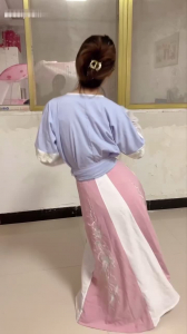 老婆親姐穿漢服找我幹完整露臉嘉有償一四七三六五六八五二