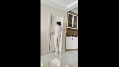 緊張刺激！闖進少婦的新家！！老公在外出差少婦成性奴！！