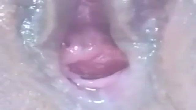 穴穴好濕還噴尿