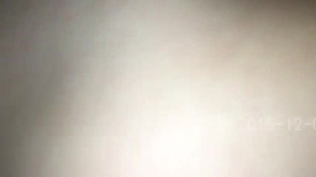 女神人妻高潮叠起狂喷水水 