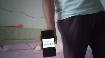俏房東磕炮