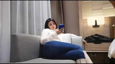 APP上聊到的高鐵乘務員