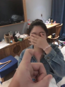 安徽淮南約戰豐滿幼師，露臉對白一流！超級無敵反差！母狗屬性，淮南可推