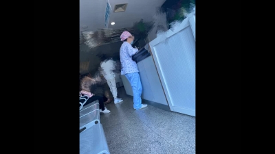 接護士少婦下班，去醫院車庫草别人的老婆（求收藏收藏，5星評價！）