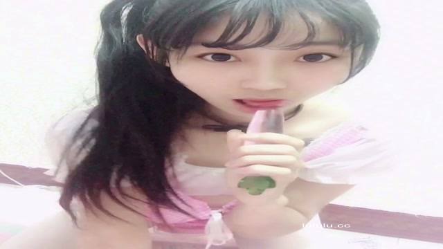 嫩2