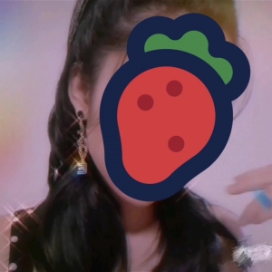 畢業半年的小姐姐，又瘦又高，身材勻稱，顔值無敵