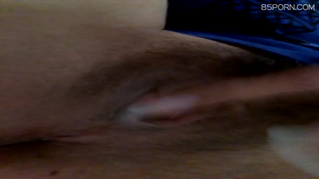 色色的學妹趁午休辦公室沒人時跟我視訊1