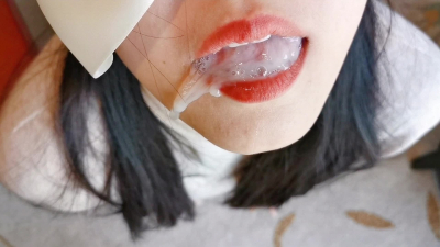 伴娘吞精來啦！滿滿一嘴精子，“好喜歡喝哥哥的精子”