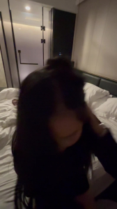 跟同事處差，女同事發騷了(母狗角色扮演)可以轉讓