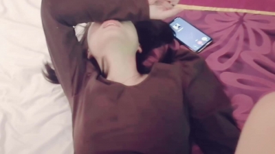 打電話不幹大叫忍着嬌喘大合集