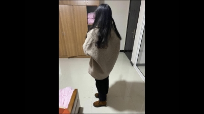 哺乳期美少婦背着老公來我家被顔射了（真實綠帽系列）