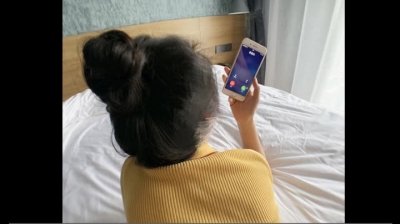 開外音接老公電話，真實邊接邊操，外音開啓！~幫忙收藏 五星，謝謝支持