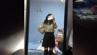 内射98年JK制服少女（處是我破的，用了5年的逼）