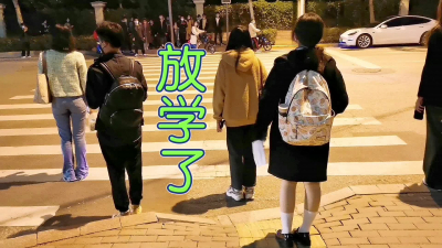  聽叫床聲快被操死了