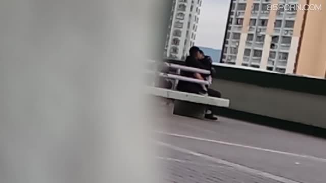 香港生天台搞搞震2