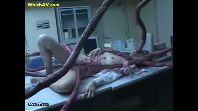 護士 Fucked by tentacle monster