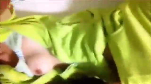 可爱妹妹自慰短片流出 