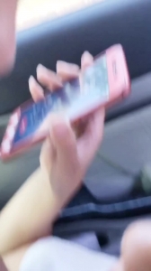 真實給她對象打電話我用力操她，刺激