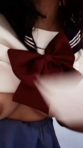 新人報道 巨乳女友自拍認證