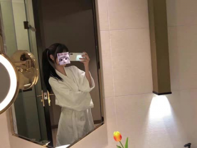 超級青澀，約00年上海雙馬尾學妹
