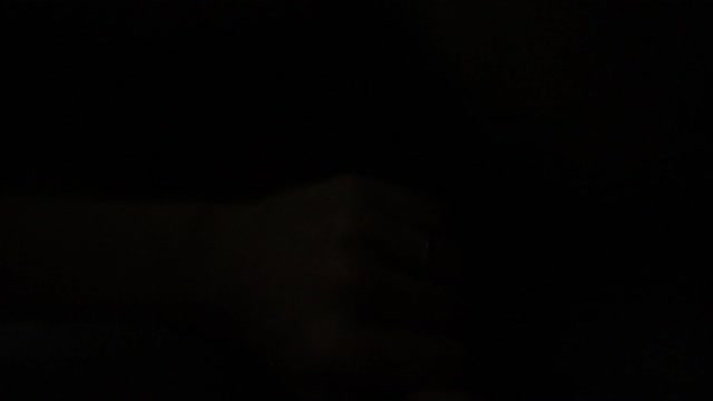 夜間嗨到爆炸 