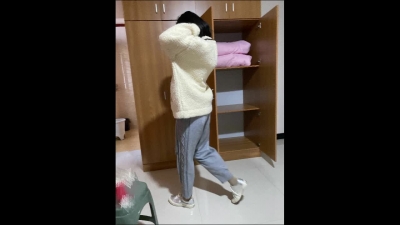 豐滿少婦身體柔軟,被我帶回家草爽了（申精，謝謝）