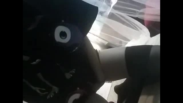 黑丝学妹宿舍自摸（二） 