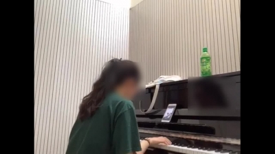 巨乳鋼琴才女彈完琴被我帶去酒店操（憑收藏截圖可進福利群！）