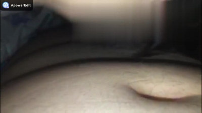 在寝室打泡，緊張的不敢出聲，室友對白清晰