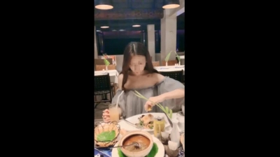 一頓飯搞定浪貨 水是真多 上位 後入 第一視角後入