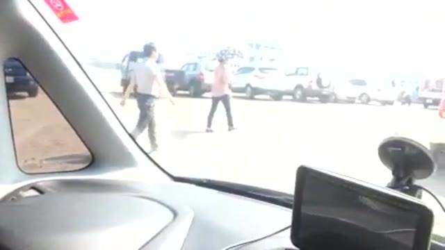 車上亂來 