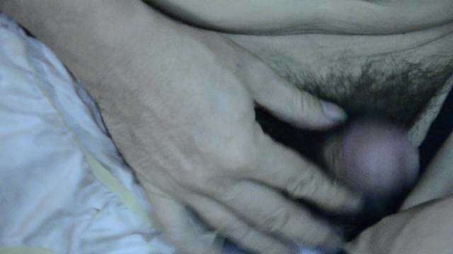 首部自拍。 