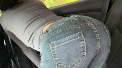 真實，早晨上班路上車震翹臀小蕩婦，仔細聽聲音，爽歪歪