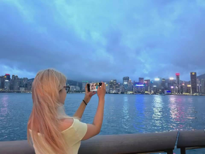 20歲學生妹，帶去各地旅遊打卡，露臉，足交啪啪（簡階免費看續集）