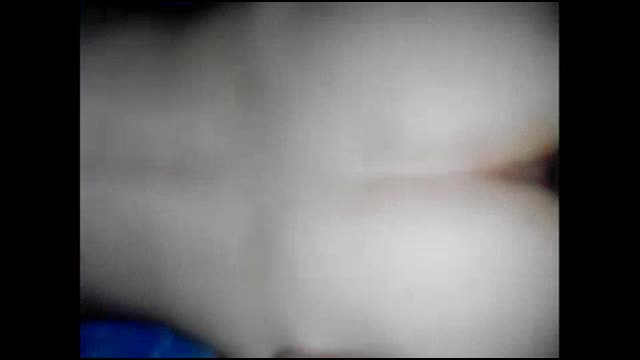 继续后入骚妻，细腰大屁股操起来非常爽 