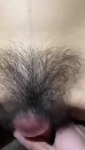 哥們不在家 去他家玩她老婆 操的噴水