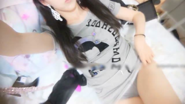 妹妹的手機裡