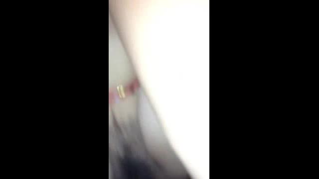 一边给她老公打电话一边操（手势验证） 