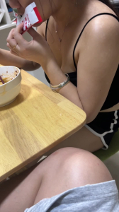繼續找02年大奶情人打炮内射